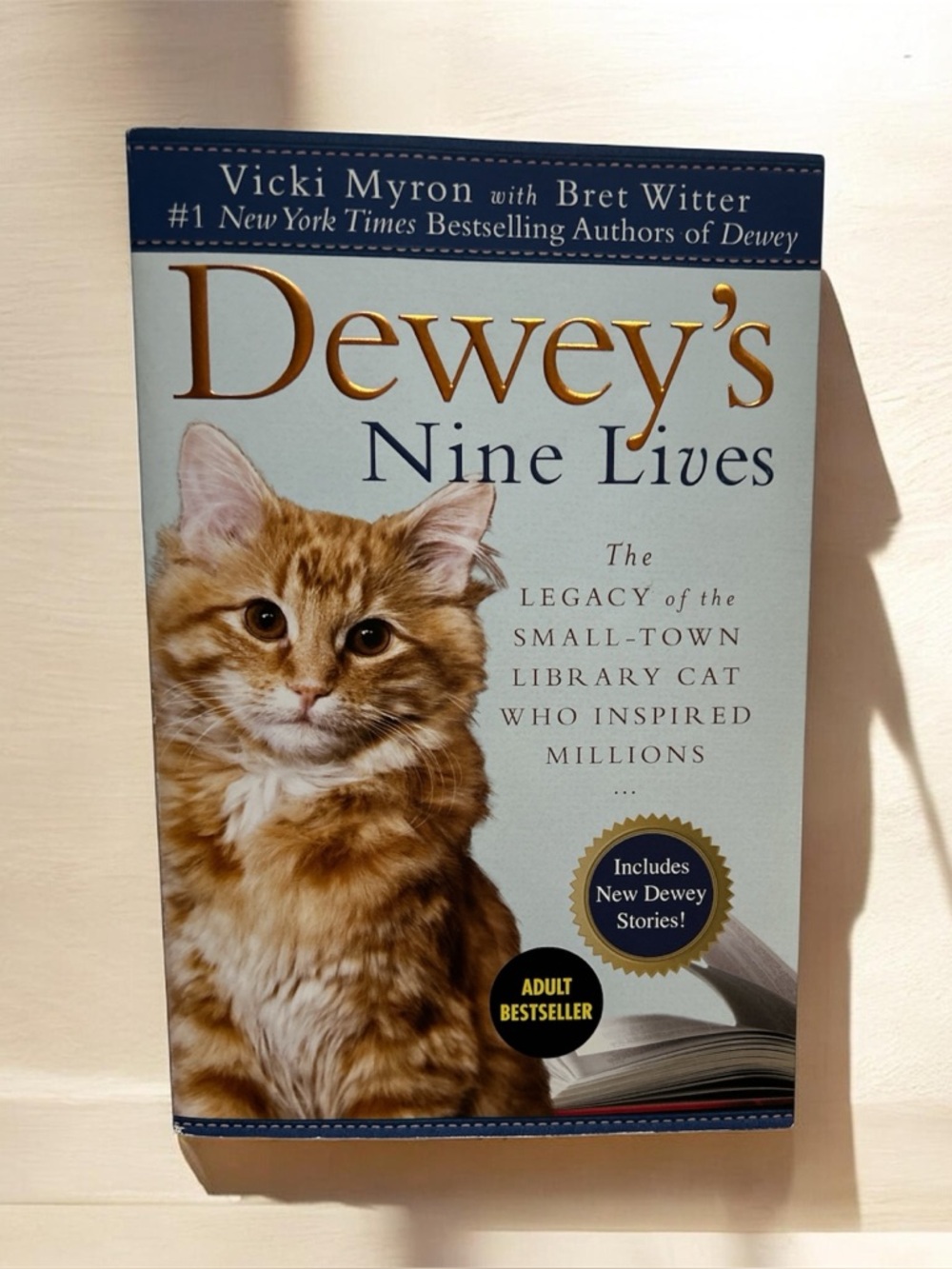 Memoir- Dewey's Nine Lives- New- Best Seller